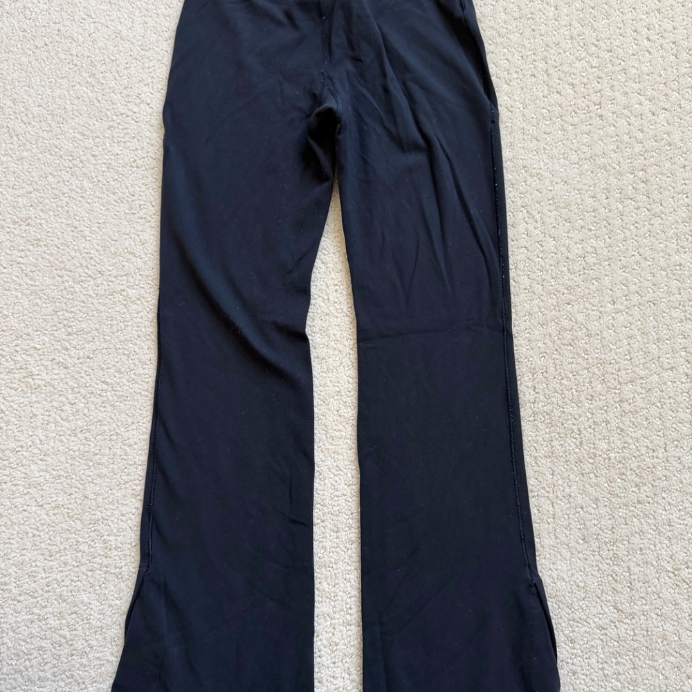 Athleta Girl Black Transcend Crossover Bootcut Leggings - size 6 - Picture 2 of 3